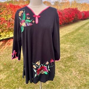 Vintage Yi Lin Embroidered Tunic Knit Top